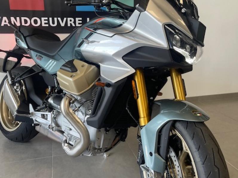 MOTO GUZZI V100  MANDELLOS NEW 2025 - LEASING 163 EUROS/MOIS*