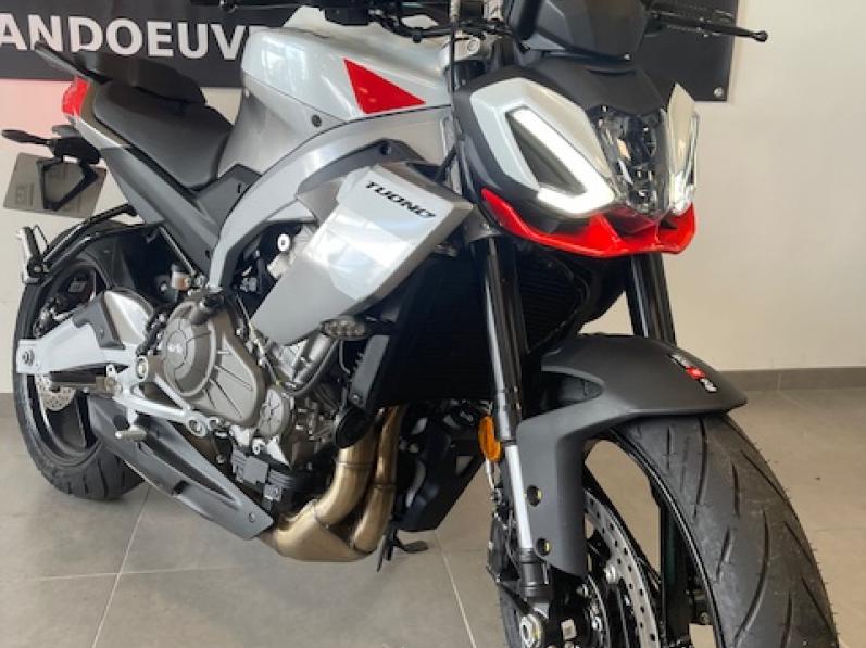 APRILIA TUONO 457 - 161 KM - LEASING 81 EUROS/MOIS *